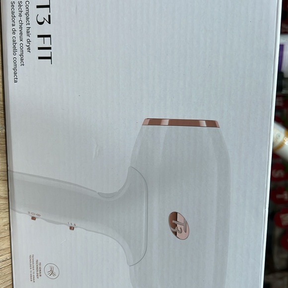 Awesome T3 FIT Compact hair dryer. - Picture 2 of 5
